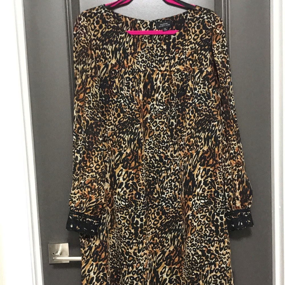 Tahari Cheetah Print Long sleeve dress